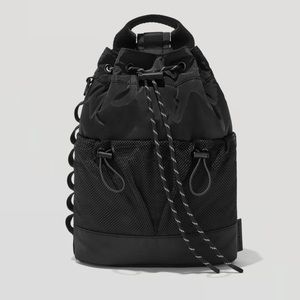 NWT: Dagne Dover NOVA SLING BAG in Onyx